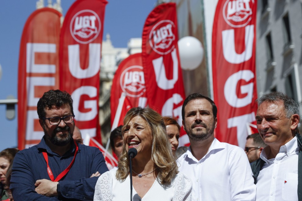 01/05/2022 La vicepresidenta segunda y ministra de Trabajo y Economía Social, Yolanda Díaz, atiende a los medios de comunicación antes de asistir a la manifestación del 1º de Mayo en la cabecera de la marcha de 2022