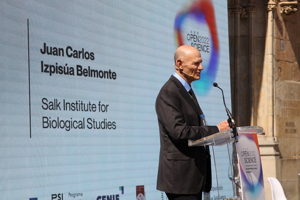 Juan Carlos Izpisúa durante su ponencia en el Open Science Age de Salamanca.
