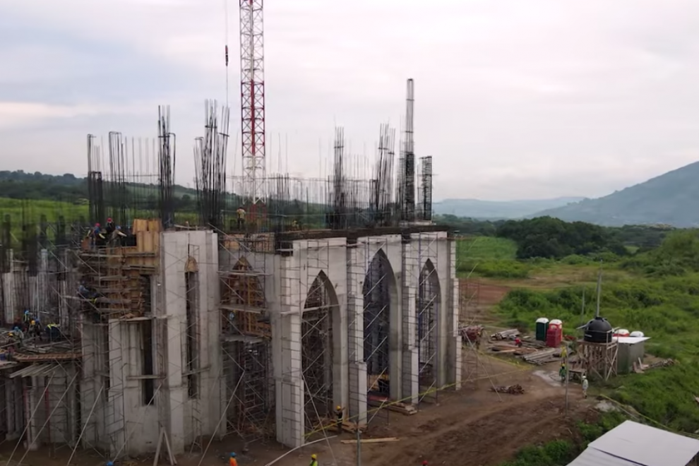 Estado de las obras de la basílica Nuestra Señora de Fátima en El Salvador, país donde los Heraldos del Evangelio han concitado la oposición de los ecologistas