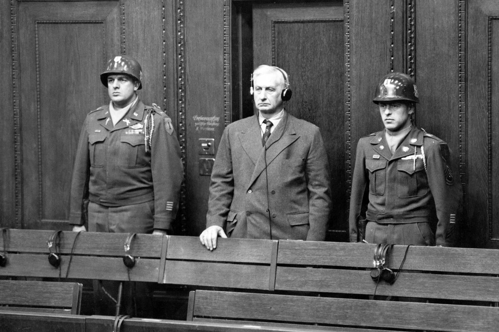 22/12/47 Friedrich Flick, uno de los primeros propietarios de Daimler-Benz, durante la sentencia de su juicio el 22 de diciembre de 1947.