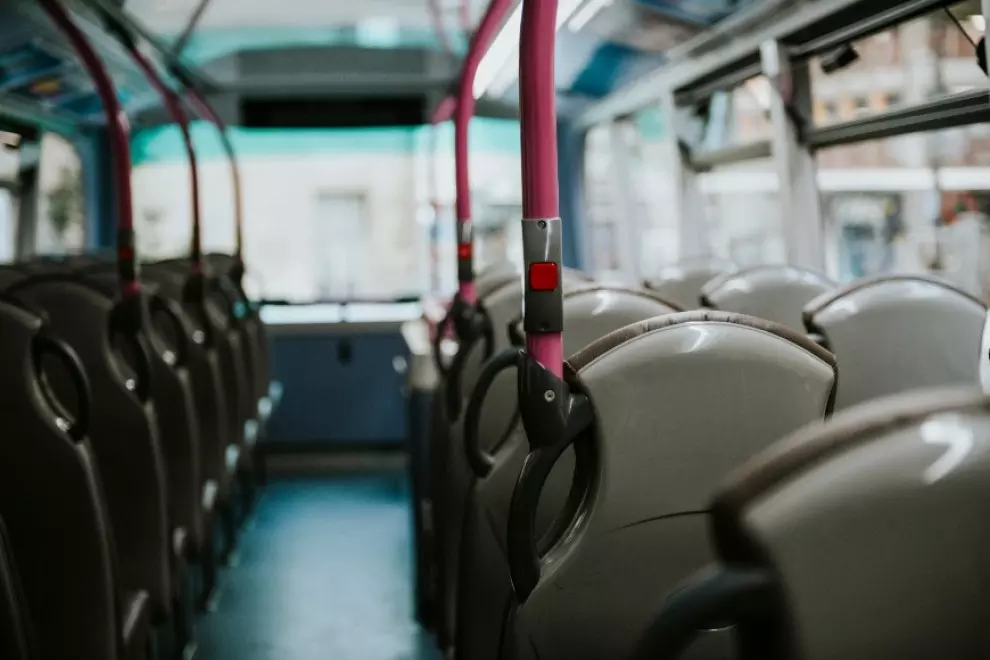 Imagen de unos asiento de autobús vacío (Archivo)