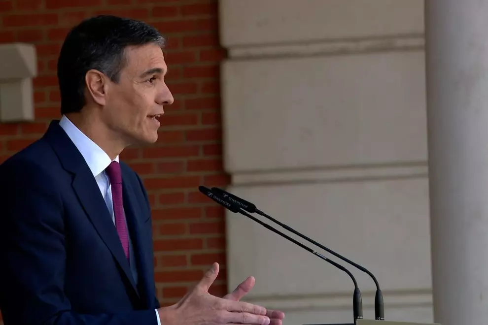El presidente del Gobierno, Pedro Sánchez, comparece en el Complejo de la Moncloa, a 29 de abril de 2024, en Madrid