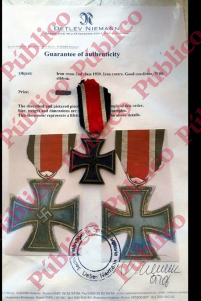 Certificado de autenticidad de la Cruz de Hierro nazi original adquirida por el Capitán Meroño.