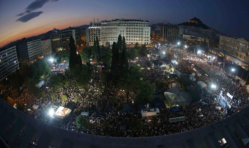 Otra panorámica de la plaza Syntagma. - REUTERS