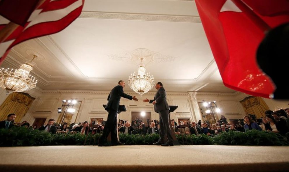 Obama se reúne con François Hollande en la Casa Blanca, Washington. EFE/Win Mcnamee POOL