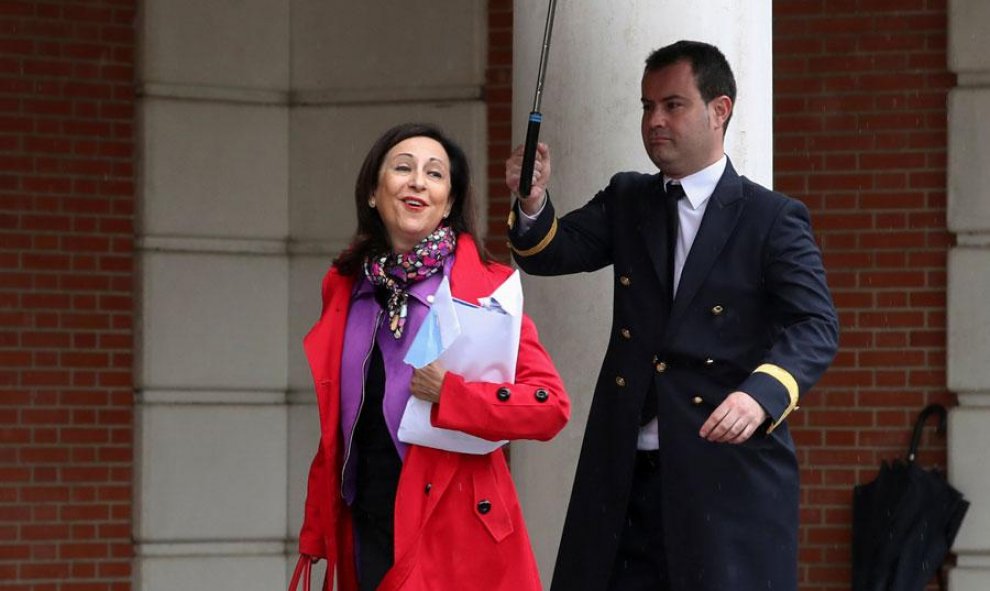 Margarita Robles, a su llegada al primer Consejo del nuevo Gobierno. REUTERS/Sergio Pérez