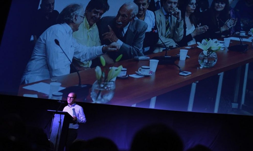 Jacinto Lara también quiso rendir homenaje a la labor del abogado laborista que luchó contra la injusticia y la impunidad en Chile, Argentina y España./ FERNANDO SÁNCHEZ