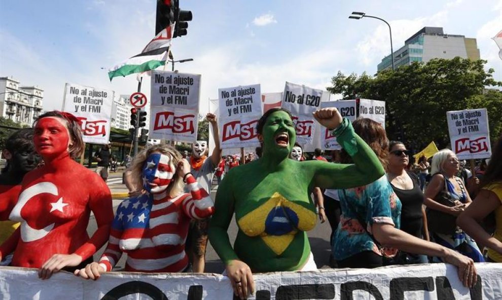 Manifestantes contra de la Cumbre del G20. / EFE - JUAN IGNACIO RONCORONI