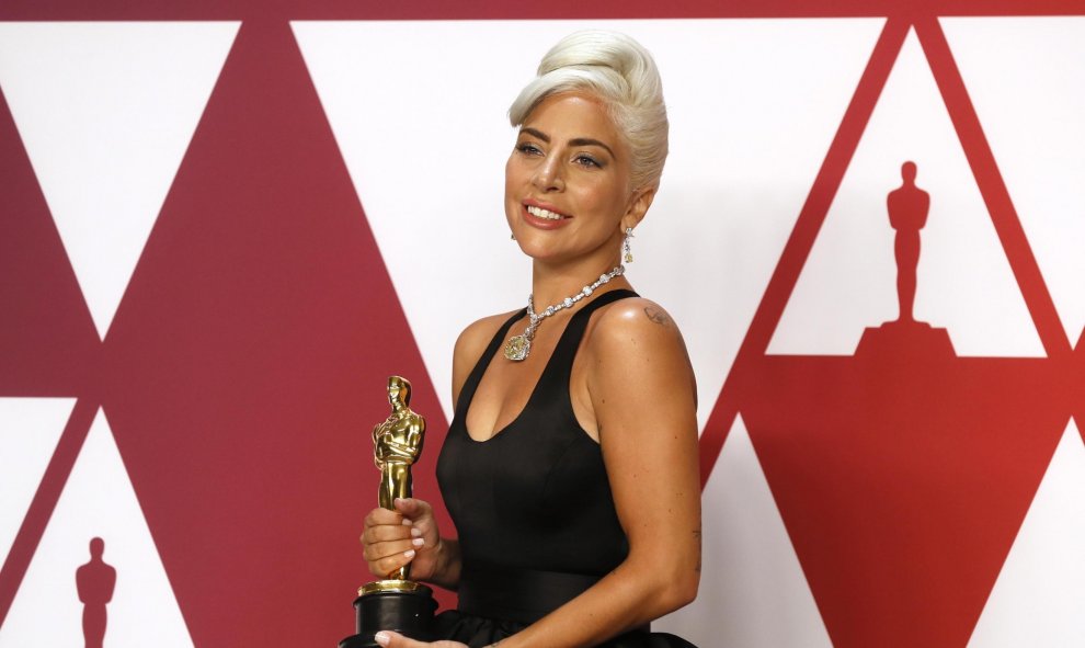 Lady Gaga, ganadora del premio a la Mejor Canción Original por 'Shallow', de la película 'A Star Is Born'  | EFE/ Etienne Laurent