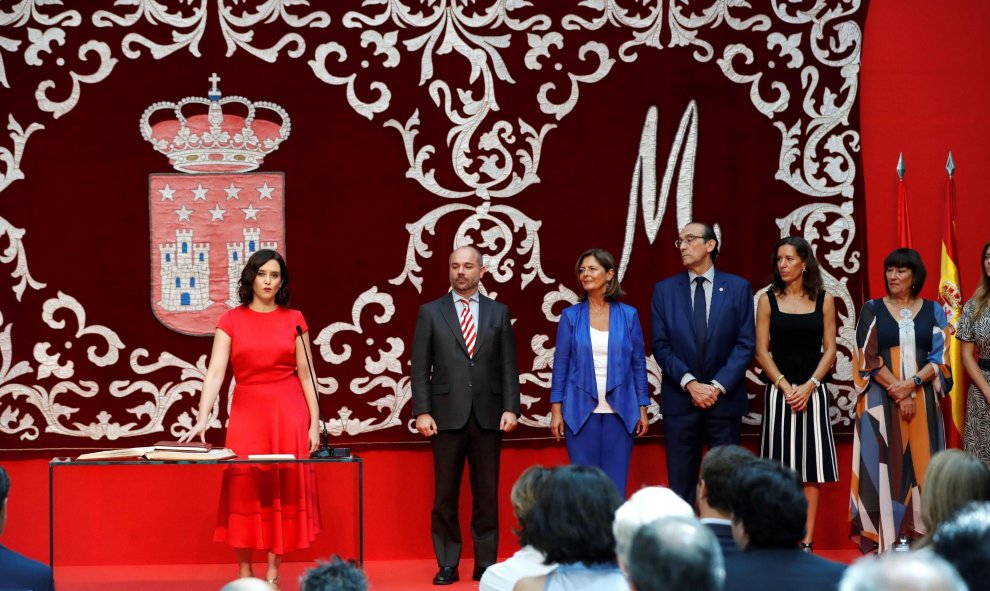 19/08/2019 - Isabel Díaz Ayuso toma posesión de su cargo como presidenta de la Comunidad de Madrid en la sede del gobierno regional, en la Real Casa de Correos. EFE / Juan Carlos Hidalgo