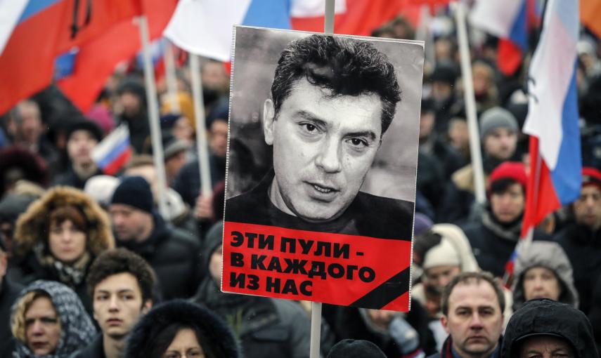 Manifestación en Moscú en honor al líder opositor recientemente asesinado. REUTERS