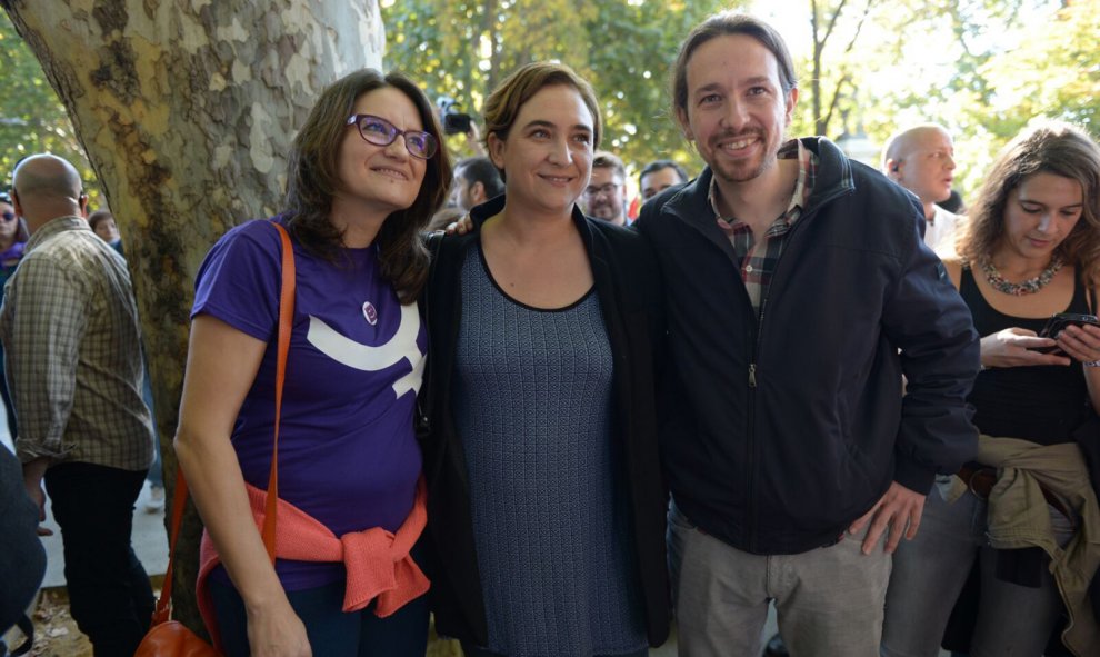 4. Monica Oltra, Ada Colau y Pablo Iglesias, en la manifestación contra la violencia machista en Madrid. PÚBLICO