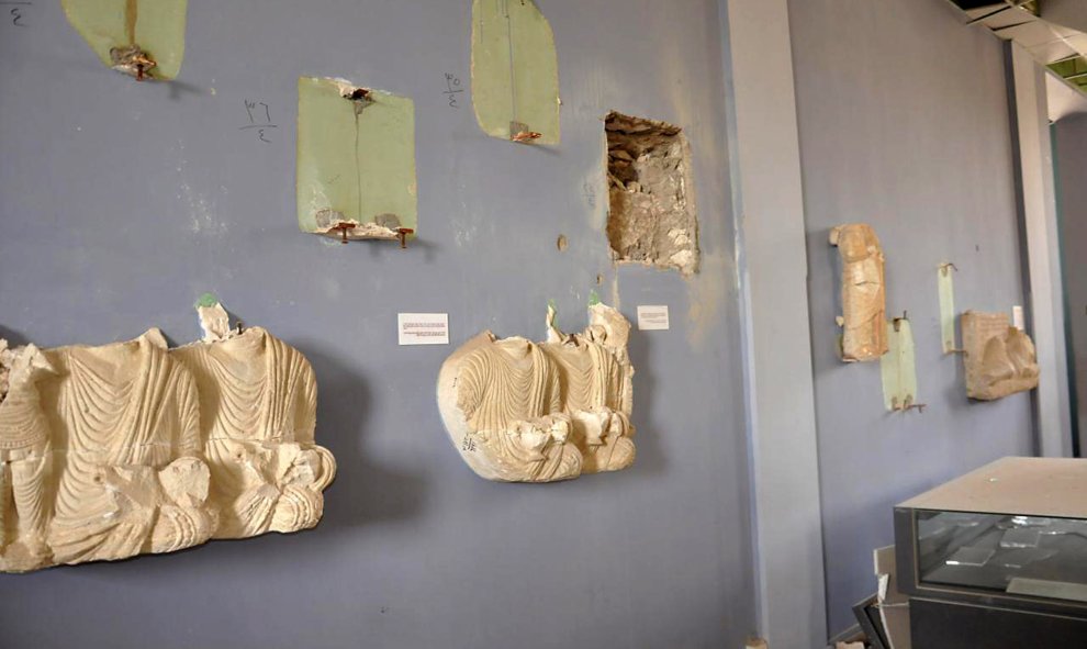 Algunas de las piezas del Museo Historico de Palmira, dañadas por los militantes del Estado Islámico. REUTERS/SANA