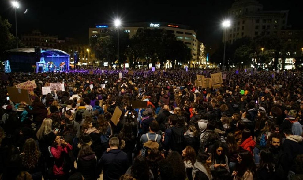 Lectura del manifiesto en la manifestación de Barcelona. | J.K.