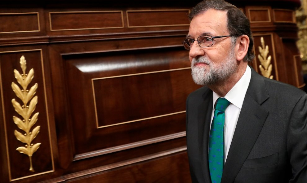 El presidente del Gobierno, Mariano Rajoy, a su llegada al Congreso de los Diputados, para el debate de la moción de censura presentada por el PSOE. REUTERS/Sergio Perez