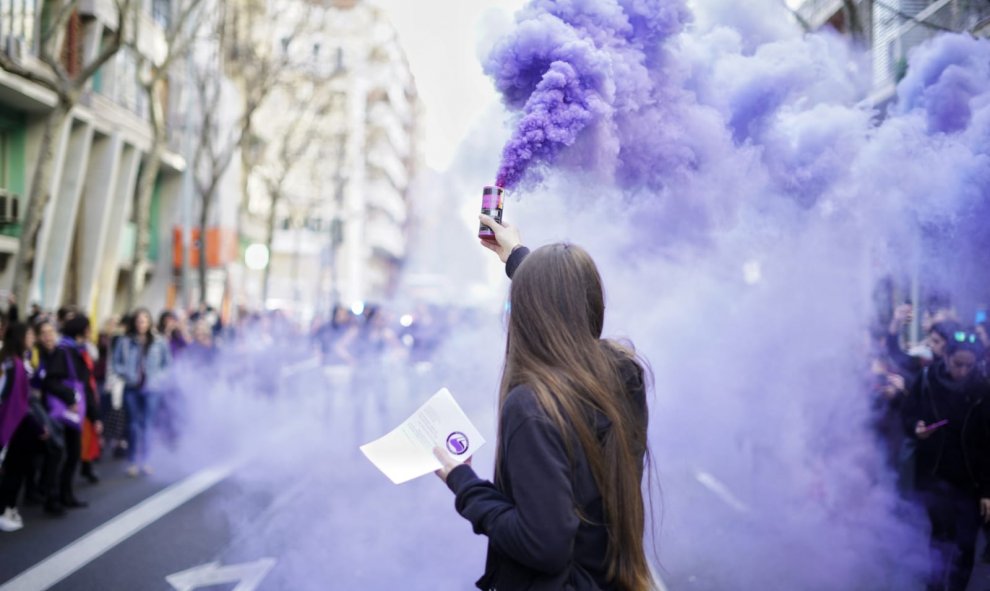 La movilización feminista a su paso por la Sagrada Familia de Barcelona.- JOEL KASHILA