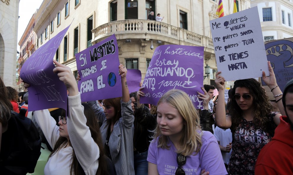 "No estoy menstruando, grito porque nos están matando", manifestación en Palma de Mallorca / EP