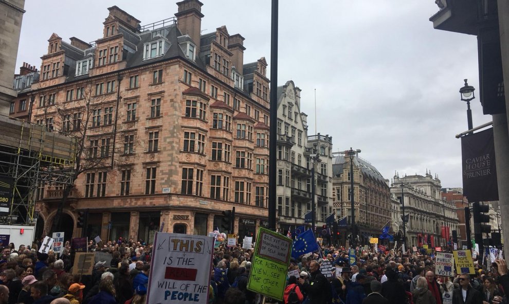 Manifestación que solicita la cancelación del Brexit./CRISTINA CASERO