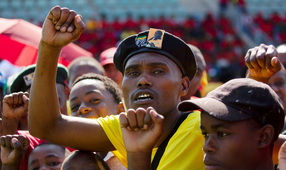 Manifestación del Primero de Mayo en Durban (Suráfrica). / ROGAN WARD (REUTERS)