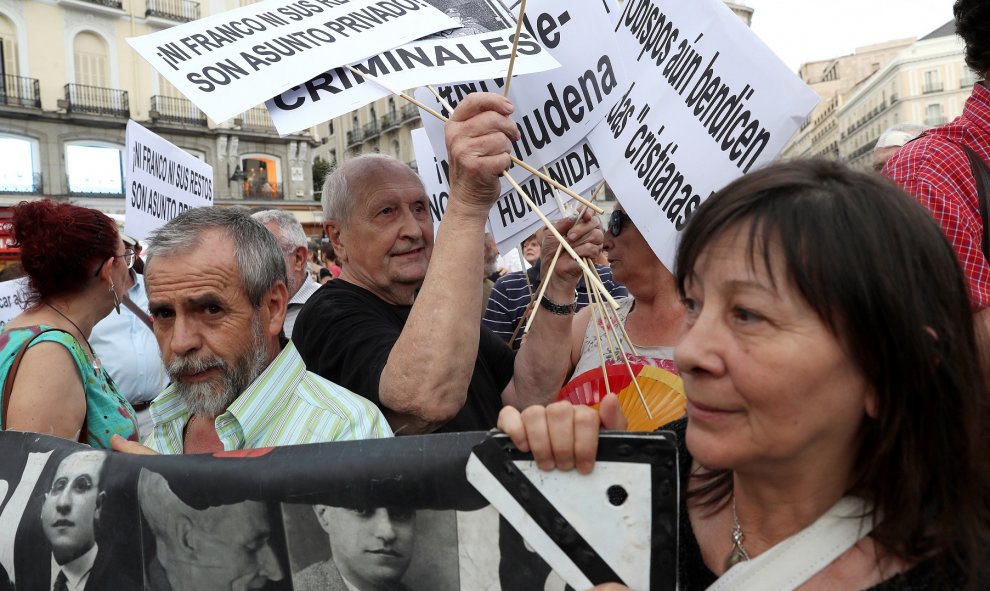 La manifestación la han convocado más de 100 organizaciones.  - EFE/Kiko Huesca