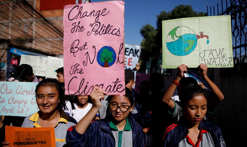 20-09-2019.- Protestas ecologistas en Kathmandu, Nepal. REUTERS/Navesh Chitrakar