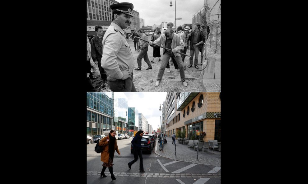 Un soldado fronterizo de la Alemania Oriental mirando a un hombre martillando una parte del Muro de Berlín en Markgrafen Strasse / Rudi-Dutschke Strasse el 2 de junio de 1990, y (abajo) el mismo lugar en Berlín el 30 de octubre de 2019. Este 9 de noviembr