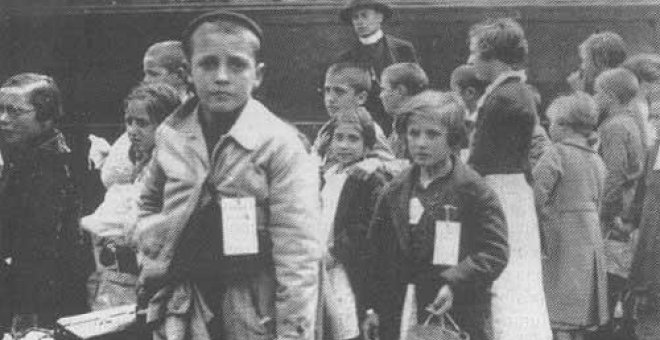 Fotografía de "niños de la guerra" españoles que partieron hacia Rusia