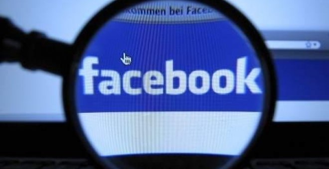 Facebook cierra más de 14.000 cuentas por sextorsión y pornografía. EFE