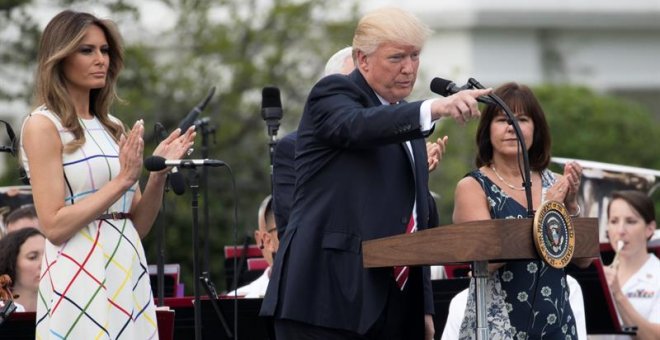 El presidente de Estados Unidos, Donald J. Trump, junto a la primera dama, Melania Trump. - EFE