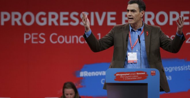 El secretario general del PSOE, Pedro Sánchez, durante la apertura de la asamblea del Grupo de la Alianza Progresista de Socialistas y Demócratas en Lisboa. EFE/ Tiago Petinga