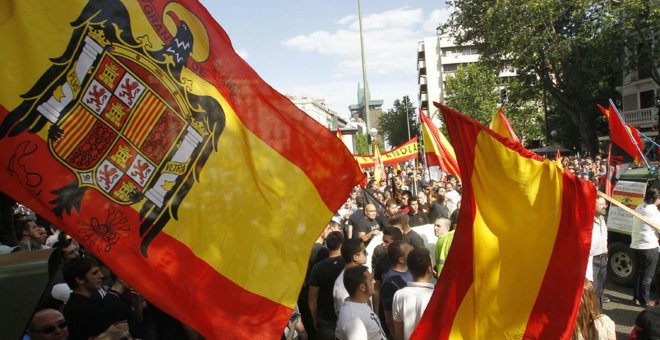 Bandera franquista en una manifestación en Madrid.- EFE