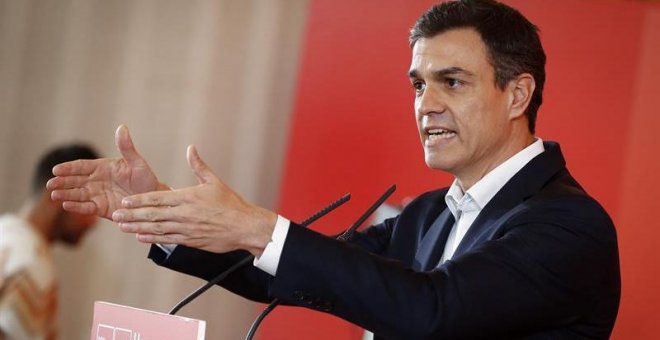 El secretario general del PSOE, Pedro Sánchez, en Pamplona. EFE