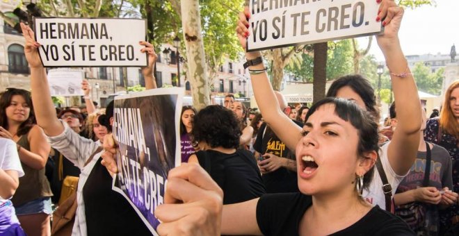 Protestas en Sevilla contra la sentencia de 'La Manada' / EFE