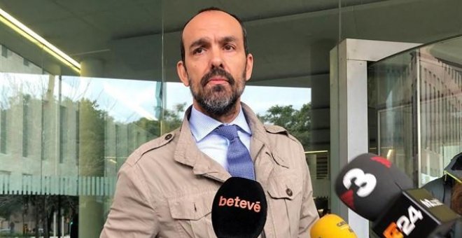El abogado de los policías imputados por el 1-O, Antonio Suárez-Valdés. EUROPA PRESS