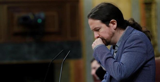 El líder de Podemos, Pablo Iglesias, llega al Congreso en una jornada en la que el presidente del Gobierno, Pedro Sánchez, comparece ante el pleno para hablar de la situación en Catalunya. EFE/Zipi