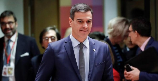 El presidente del gobierno de España, Pedro Sánchez, a su llegada a la segunda jornada de la cumbre de la Unión Europea. - EFE