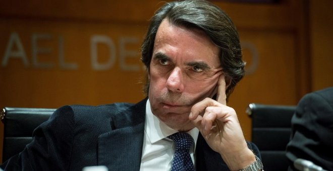 19/03/2019.- El expresidente del Gobierno y presidente de FAES, José María Aznar, durante la presentación de la biografía "Lerroux. La República liberal" en la Fundación Rafael Pino, en Madrid. EFE/ LUCA PIERGIOVANNI