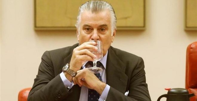 García Castaño apunta que el comisario Gómez Gordo se hizo con los discos duros de Bárcenas. Europa Press