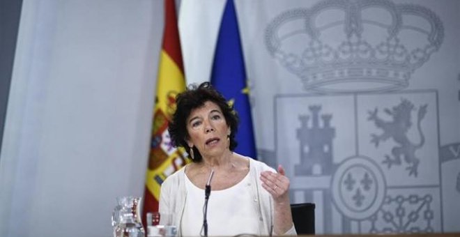 Isabel Celaá comparece ante los medios de comunicación tras la reunión del Consejo de Ministros en Moncloa | Europa Press