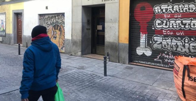 Hostal Prinoy, en la calle Cabestreros de Lavapiés, en Madrid.-