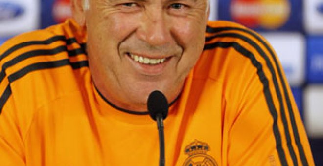 El técnico del Real Madrid, Carlo Ancelotti, durante la rueda de prensa.