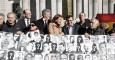 Familiares de víctimas del franquismo y portavoces de la oposición en el Congreso, en un acto hace unos días. EFE/Paco Campos
