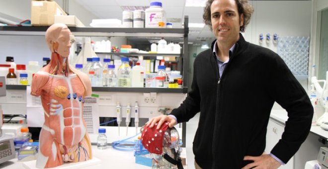 El ingeniero Ander Ramos en los laboratorios de Bioingeniería de Tecnun-Ceit. /Tecnun