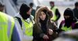 Fotografía facilitada por la Guardia Civil de la detención en el aeropuerto de Barcelona.- EFE