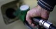 Los precios de carburantes y lubricantes suben en marzo, según el INE. REUTERS
