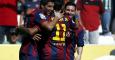 Luis Suárez, Neymar y Messi celebran uno de los goles del Barça. - EFE