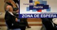 Zona de espera de una de las oficinas de la Agencia Tributaria.- EFE/Pérez Cabeza