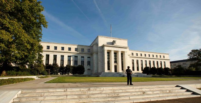 Edificio de la Reserva Federal, el banco central estadounidense, en Washington. REUTERS/Kevin Lamarque