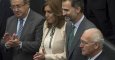 El rey junto a Susana Díaz y Juan Ignacio Zoido, ministro del Interior, el pasado día 10 en Sevilla. |  JULIO MUÑOZ (EFE)