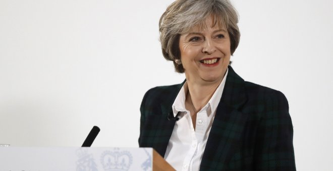 La primera ministra británica, Theresa May, durante su conferencia ante diplomáticos extranjeros y el equipo británico que negociará el Brexit, en la Lancaster House, en Londres. REUTERS/Kirsty Wigglesworth